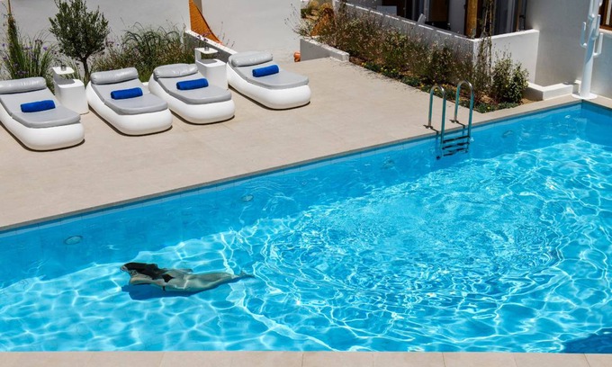 Ano Mera Hotel | 30 m² Hotel ∙ 4 guests