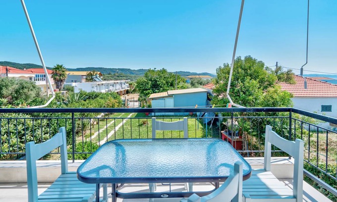 Zalongo Apartment | 30 m² Studio flat ∙ 1 bedroom ∙ 4 guests