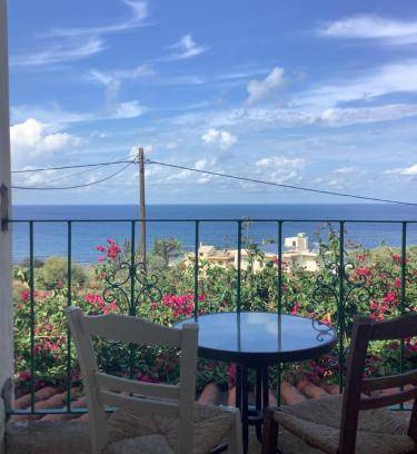 Sfinari Hotel | 32 m² Hotel ∙ 4 guests