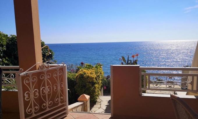 Skala House | 35 m² House ∙ 1 bedroom ∙ 2 guests