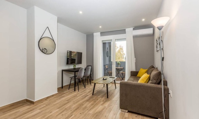 Dafni-Ymittos Apartment | 40 m² Apartment ∙ 1 bedroom ∙ 3 guests