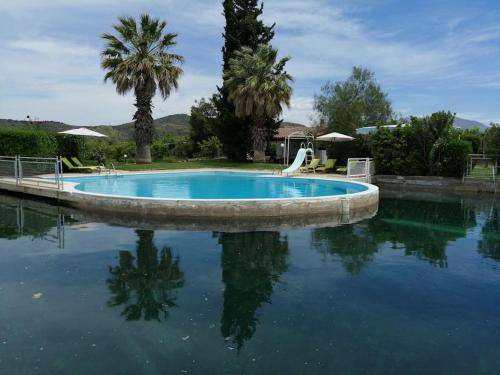 Nea Tirintha Resort | 430 m² Resort ∙ 5 bedrooms ∙ 127 guests