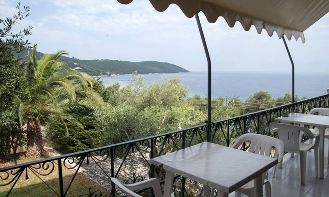 Apraos Resort | 450 m² Private room ∙ 1 bedroom ∙ 2 guests