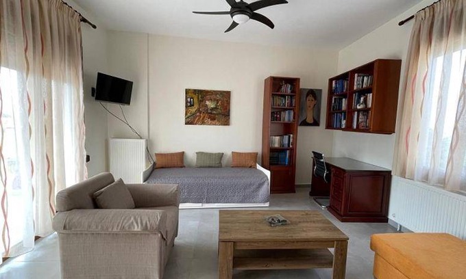Drama Apartment | 47 m² Apartment ∙ 1 bedroom ∙ 2 guests
