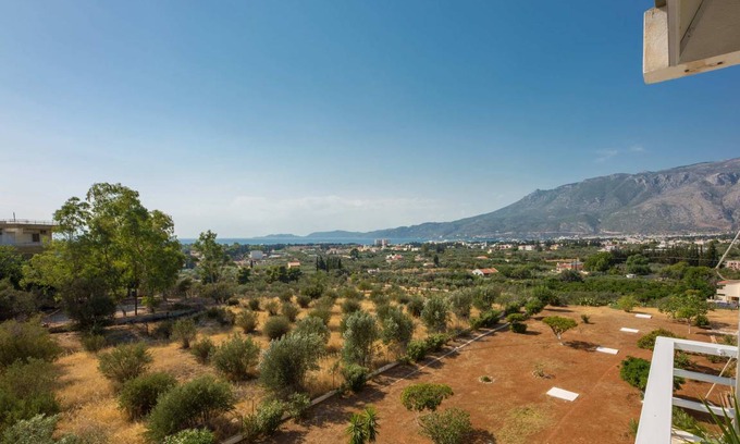 Loutraki Apartment | 50 m² Apartment ∙ 2 bedrooms ∙ 4 guests