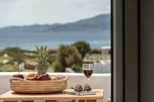 Plaka Apartment | 50 m² Apartment ∙ 4 guests