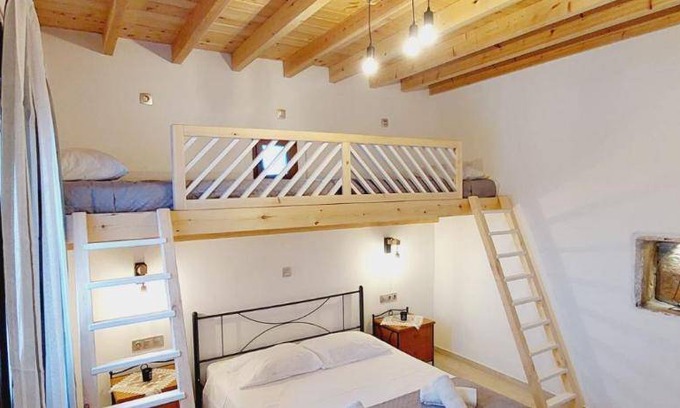 Naxos House | 55 m² House ∙ 2 bedrooms ∙ 4 guests