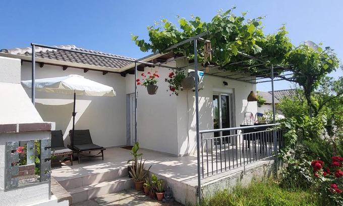 Skala Potamias House | 55 m² House ∙ 2 bedrooms ∙ 4 guests