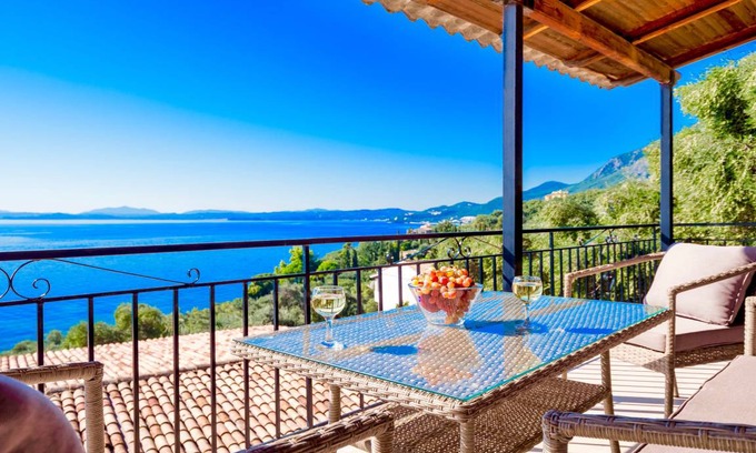 Barbati Villa | 55 m² Villa ∙ 2 bedrooms ∙ 4 guests