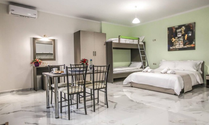 Kalambaka Apartment | 60 m² Apartment ∙ 1 bedroom ∙ 4 guests