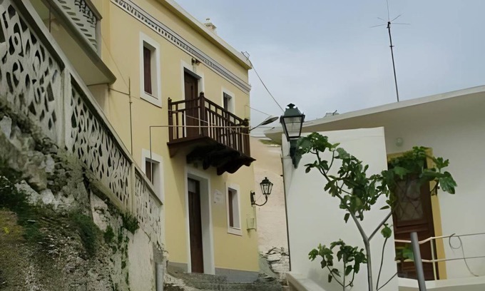 Olympos House | 60 m² House ∙ 1 bedroom ∙ 5 guests