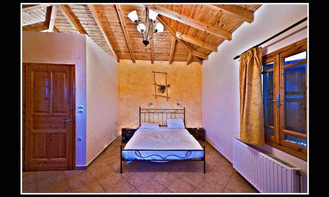 Athani House | 60 m² House ∙ 1 bedroom ∙ 4 guests