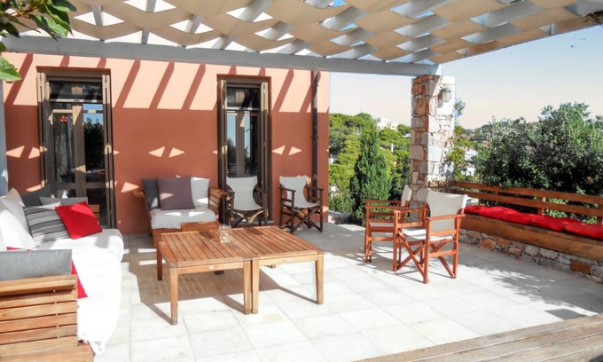 Syros House | 65 m² House ∙ 2 bedrooms ∙ 4 guests