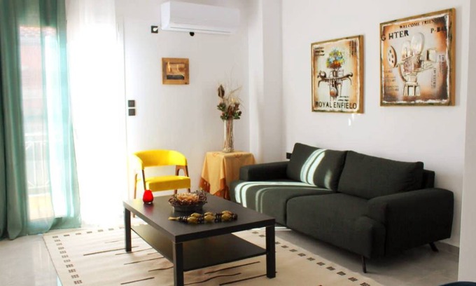 Patras House | 65 m² House ∙ 2 bedrooms ∙ 5 guests