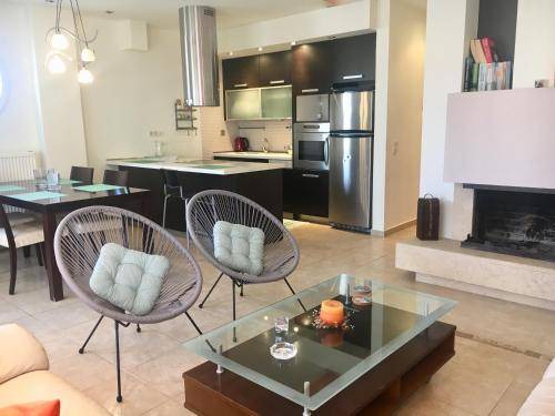 Nea Peramos Apartment | 70 m² Apartment ∙ 2 bedrooms ∙ 6 guests