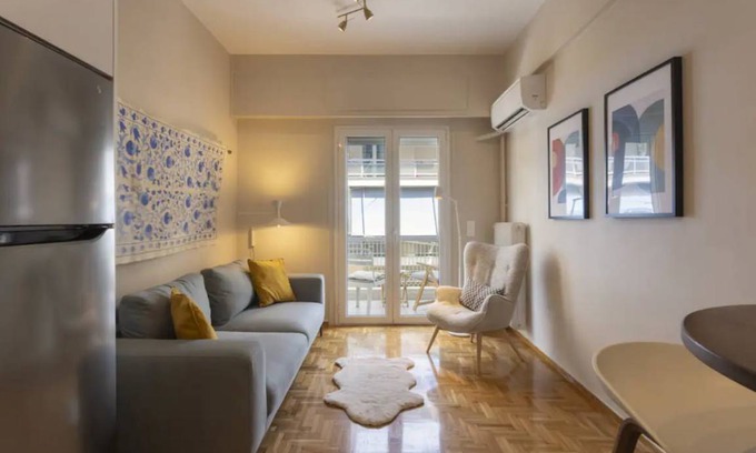 Thissio Apartment | 75 m² Apartment ∙ 2 bedrooms ∙ 3 guests