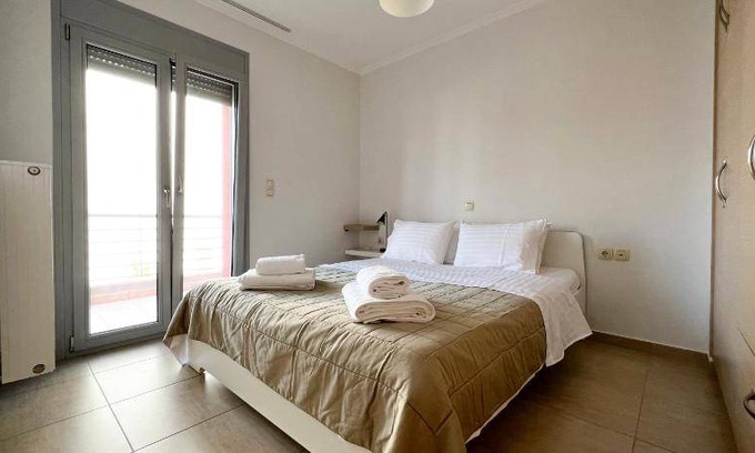 Igoumenitsa Apartment | 75 m² Apartment ∙ 2 bedrooms ∙ 5 guests