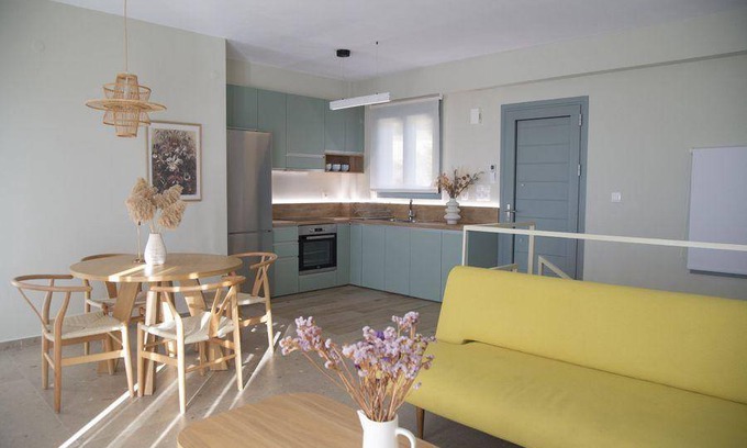 Igoumenitsa House | 75 m² House ∙ 2 bedrooms ∙ 6 guests