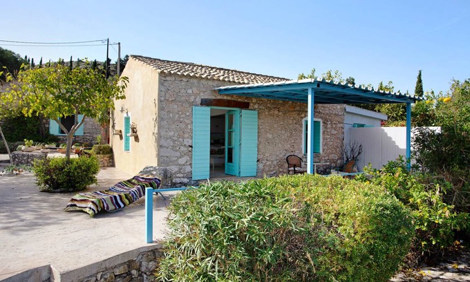 Korithi House | 75 m² House ∙ 2 bedrooms ∙ 3 guests