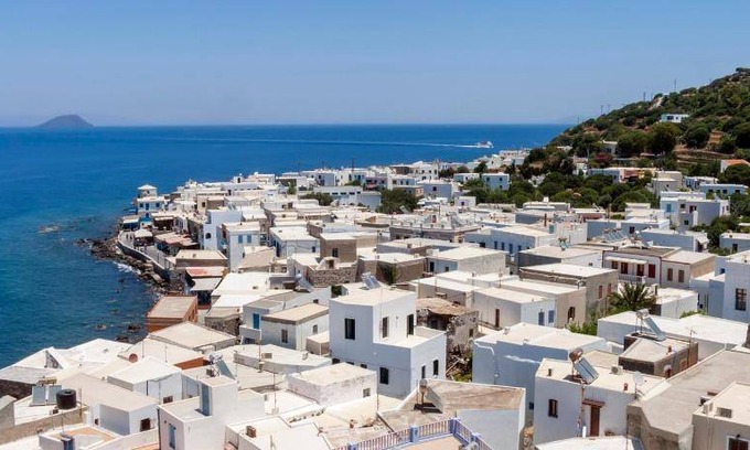 Mandraki Villa | 78 m² Villa ∙ 3 bedrooms ∙ 7 guests