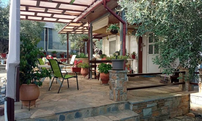 Pella Region Apartment | 79 m² Apartment ∙ 2 bedrooms ∙ 4 guests