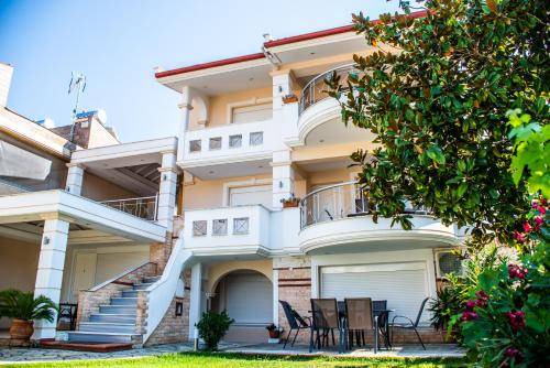 Asprovalta Apartment | 80 m² Apartment ∙ 2 bedrooms ∙ 8 guests