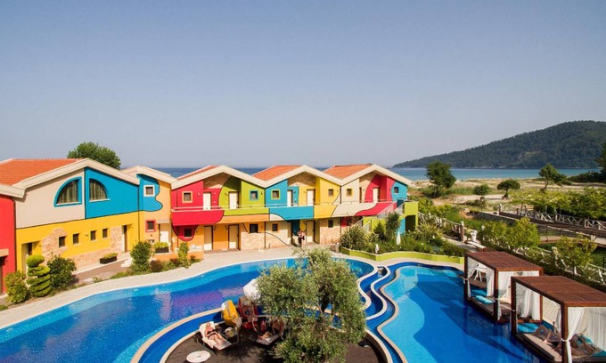 Golden Beach Hotel | 80 m² Hotel ∙ 127 guests