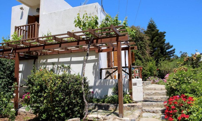 Vathi House | 80 m² House ∙ 3 bedrooms ∙ 6 guests