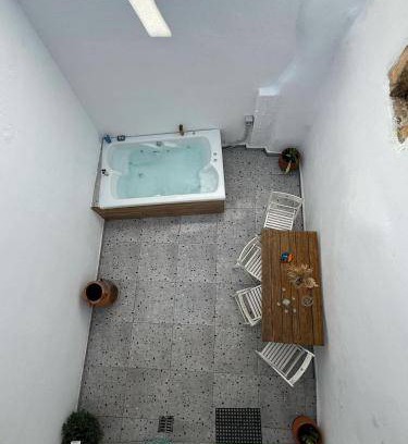 Monopari House | 80 m² House ∙ 2 bedrooms ∙ 5 guests