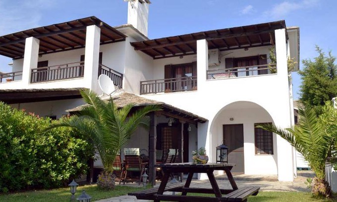 Koropi Apartment | 86 m² Apartment ∙ 2 bedrooms ∙ 7 guests
