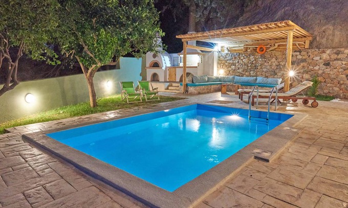 Rodakino Villa | 86 m² Villa ∙ 2 bedrooms ∙ 5 guests
