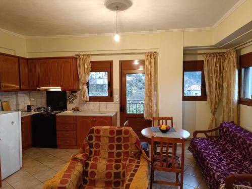 Konitsa Apartment | 90 m² Apartment ∙ 2 bedrooms ∙ 5 guests