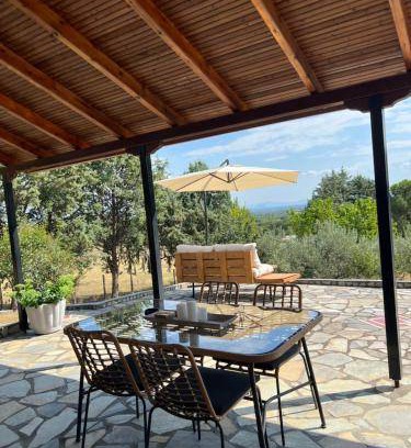 Mavromati Apartment | 90 m² Apartment ∙ 2 bedrooms ∙ 4 guests