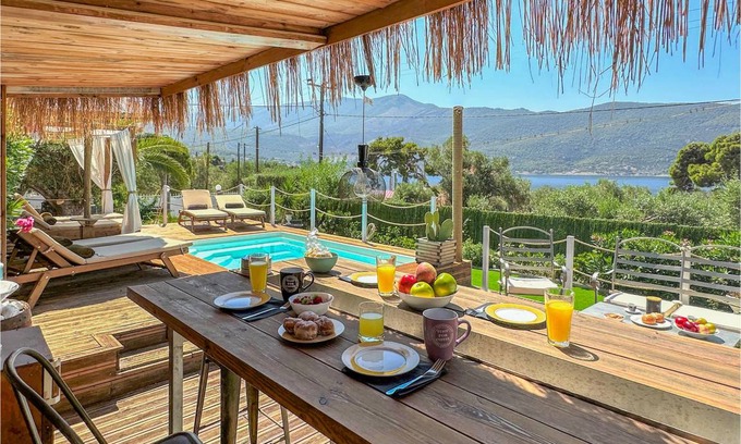 Porto Germeno House | 90 m² House ∙ 2 bedrooms ∙ 5 guests
