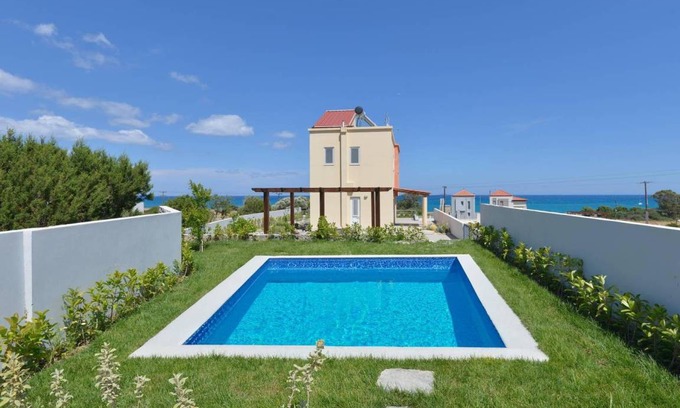 South Rhodes House | 90 m² House ∙ 3 bedrooms ∙ 5 guests