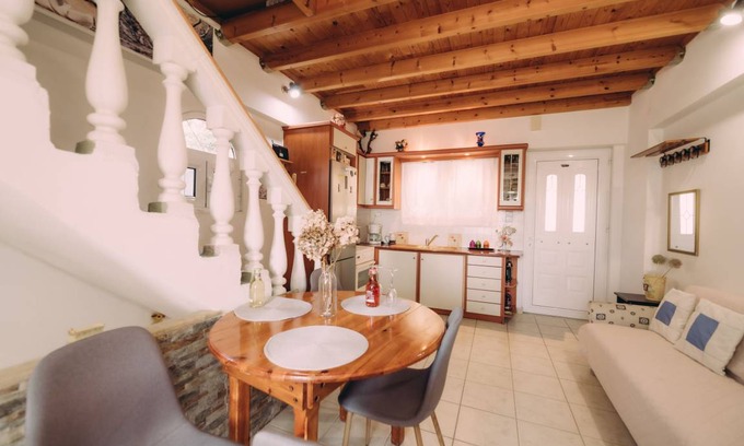 Archaia Olympia House | 92 m² House ∙ 2 bedrooms ∙ 6 guests