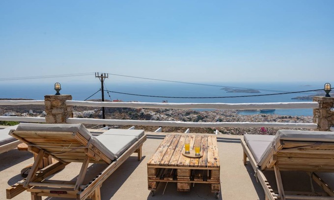 Syros House | 95 m² House ∙ 2 bedrooms ∙ 6 guests