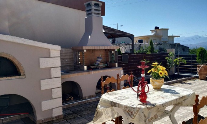 Gortyna House | 95 m² House ∙ 2 bedrooms ∙ 5 guests