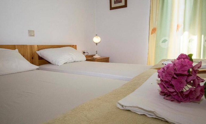 Mathes House | 95 m² House ∙ 2 bedrooms ∙ 6 guests