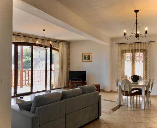 Potamia Apartment | 98 m² Apartment ∙ 2 bedrooms ∙ 6 guests