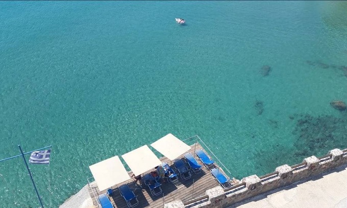 Agia Marina Hotel | Aegina Beachfront Twin - Argo Seaside Stays