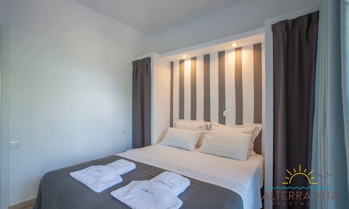 Neos Marmaras Apartment | Alterra Vita Apartments: Apartment with Sea View (sleeps 4)