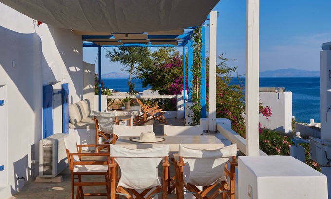 Piso Livadi Apartment | Amazing Hera home with partial sea view, 50m from Logaras sandy beach
