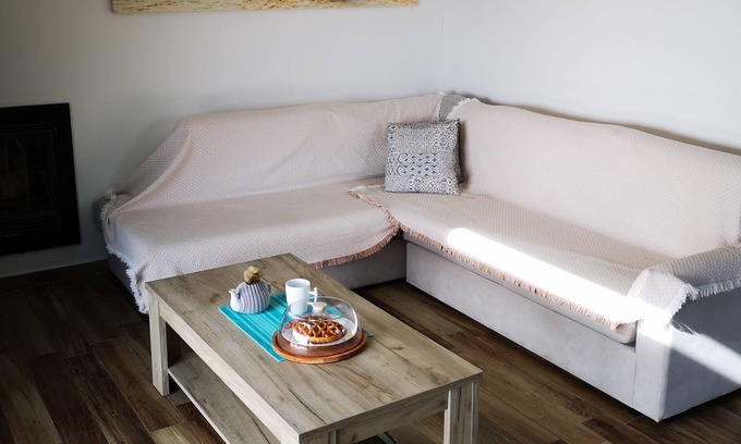 Kiotari House | An adorable quiet family house! Sea view, wifi, BBQ & absolute privacy!