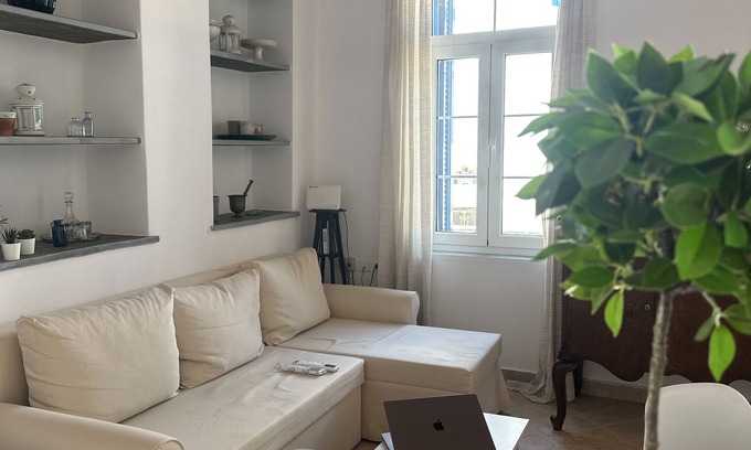 Exomvourgo House | Anna's Village House