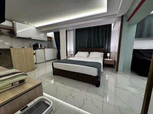 Papagou-Holargos Apartment | Athens Stay 40