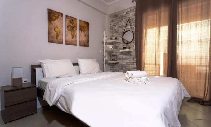 Charilaou Apartment | Beautiful & Modern Apartment in Thessaloniki