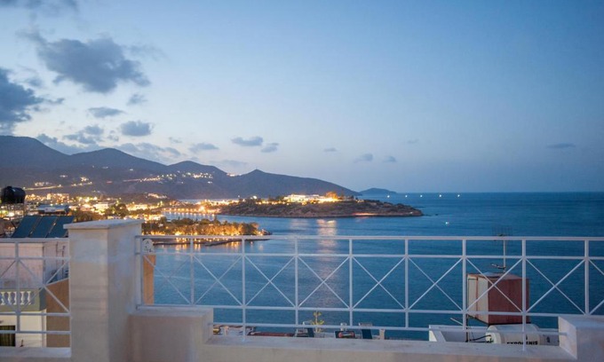 Agios Nikolaos Apartment | Bellevue Suites