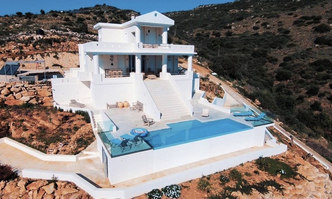 Pylos-Nestoras Villa | Big private eco villa on a mountain, infinity pool and amazing view over the sea