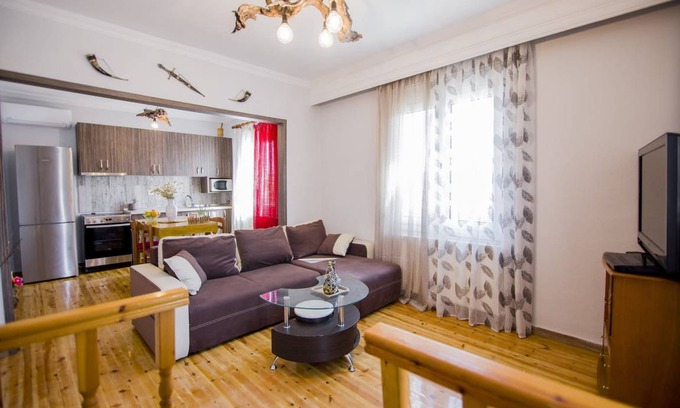 Tragilos Cottage | Cabin ∙ 1 bedroom ∙ 5 guests
